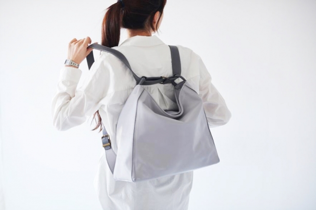 2017年春夏新作】女性のニーズに合わせて変化する2wayバッグ『yozora