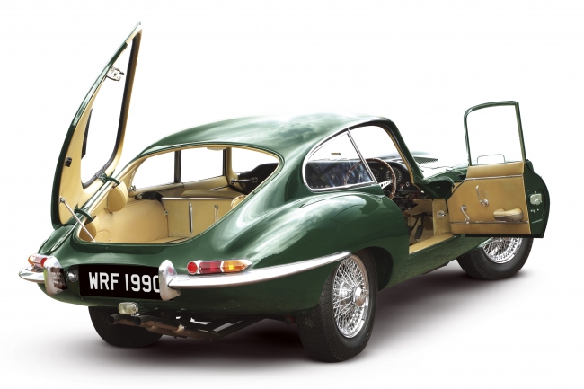 ジャガーが生んだ最高峰のスポーツカーを完全再現！ 週刊『ジャガー・E