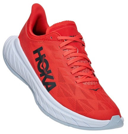 HOKA ONE ONEから、全面リニューアルした長距離ランニング向けカーボン