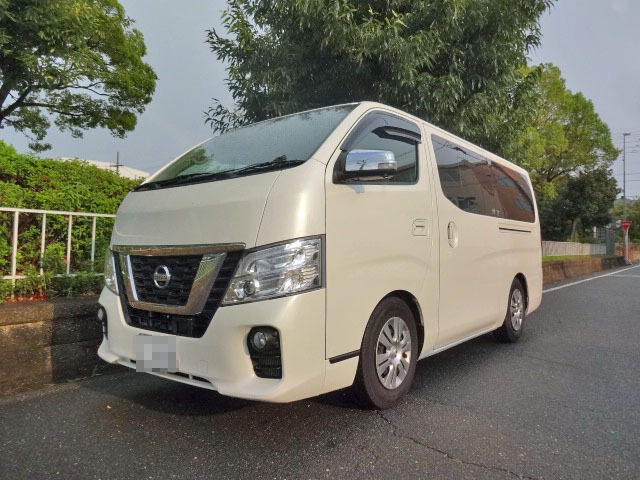 E26 キャラバン NV350 ローダウンキット取付 ショック交換 四輪