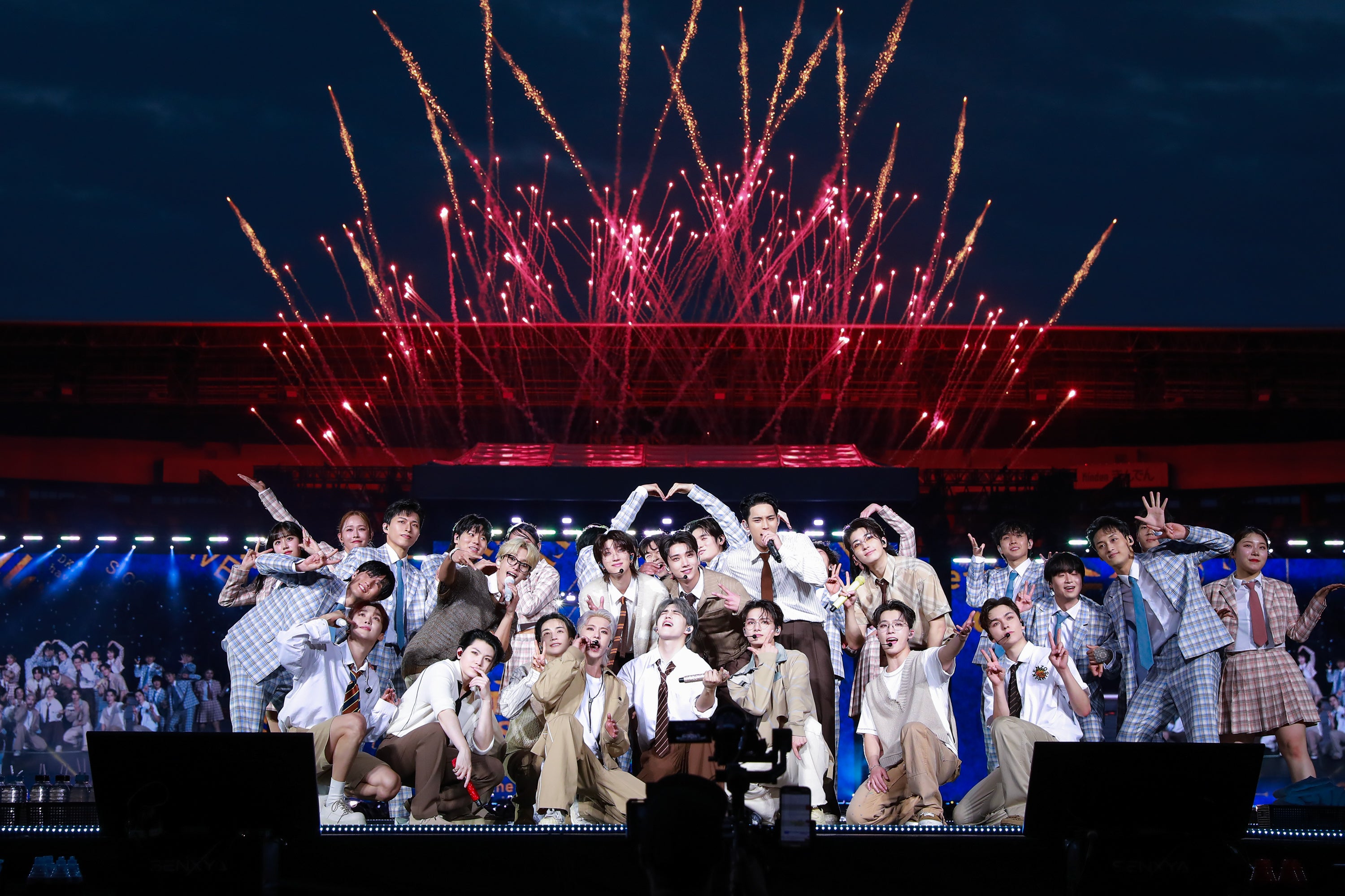 SEVENTEENスタジアムツアー『SEVENTEEN TOUR 'FOLLOW' AGAIN TO JAPAN