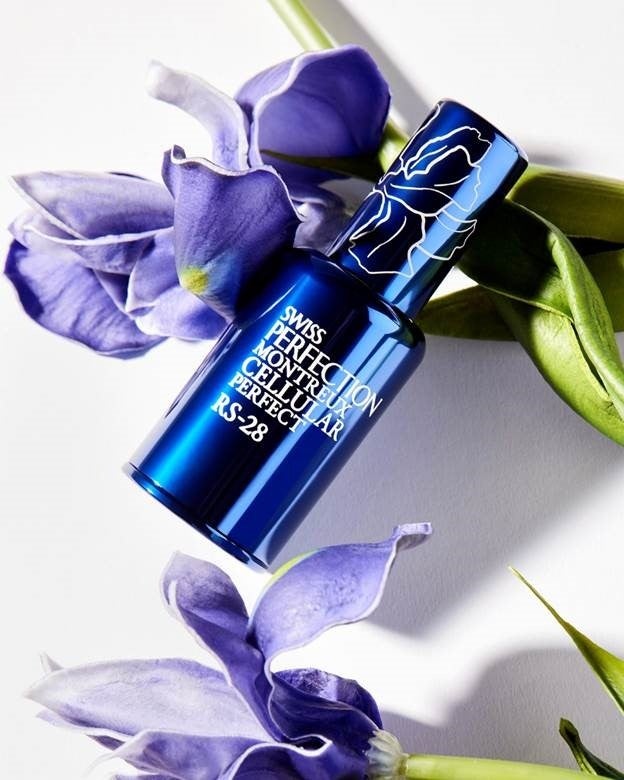 スイス・パーフェクションからウィンターホリデーを華やかに飾る