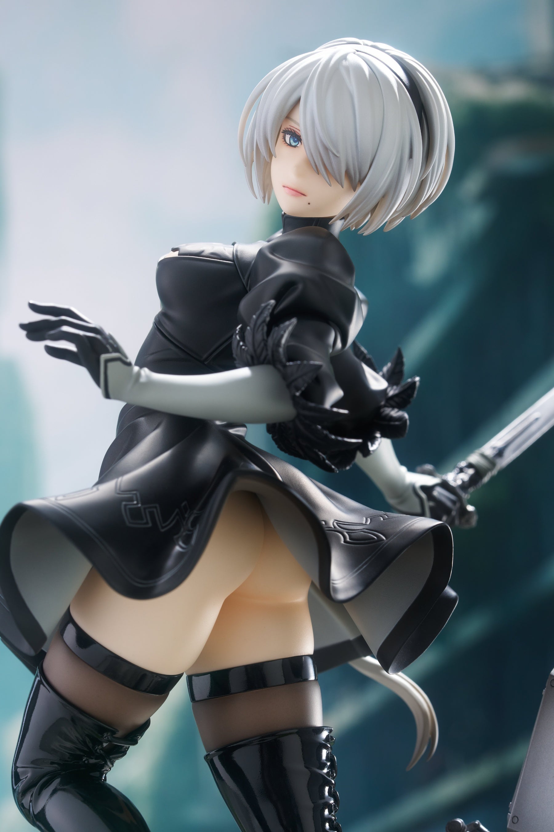 NieR:Automata Ver1.1a』より「2B」が1/7スケールフィギュアになって