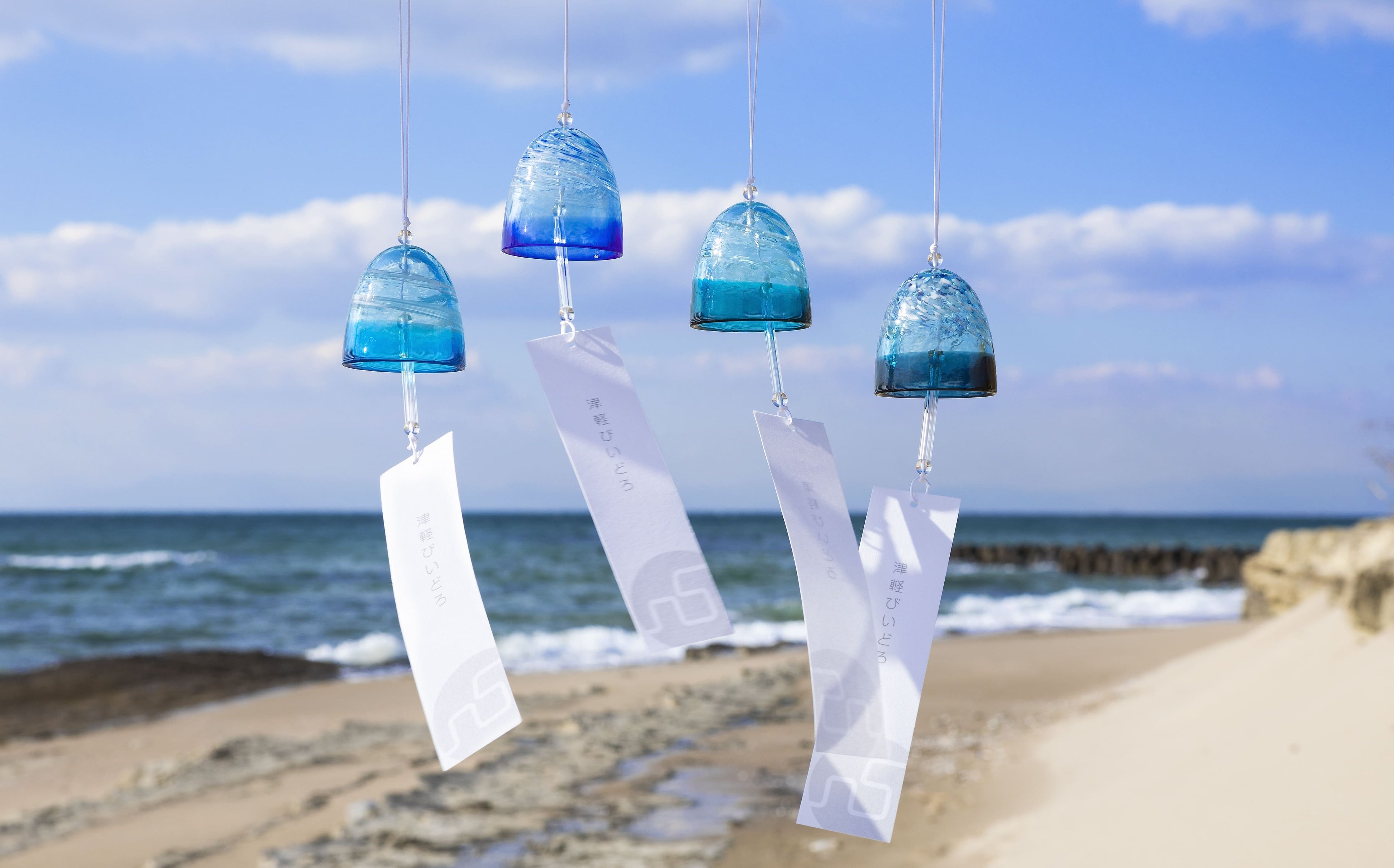 津軽びいどろ」から新商品”あおもりの海 風鈴”を発売 | 石塚硝子株式