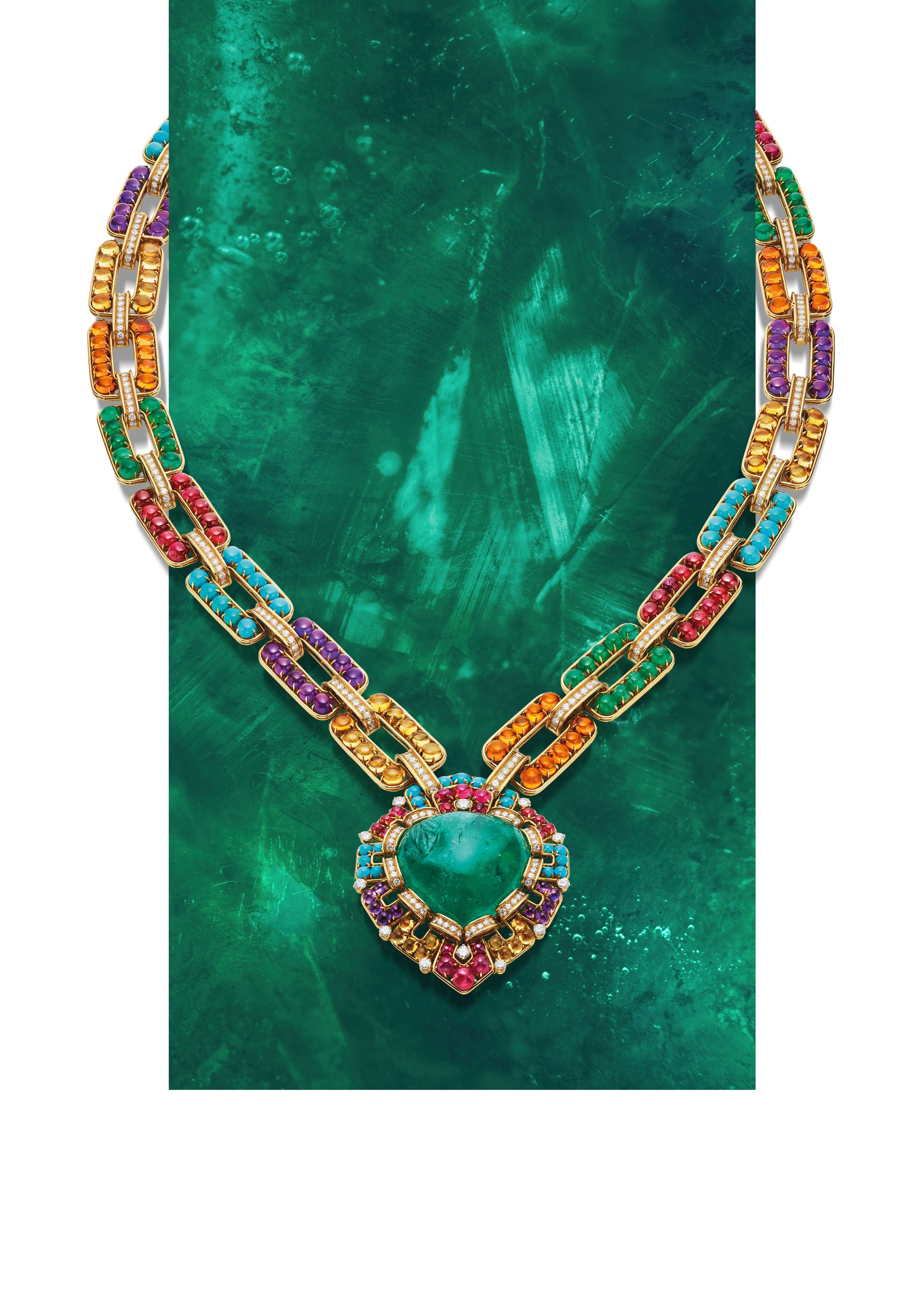 ブルガリ】国立新美術館とブルガリが、日本におけるブルガリの過去最大