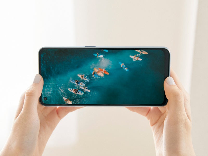 人気機種「OPPO Reno5 A」が進化した最新機種が登場「OPPO Reno7 A」が