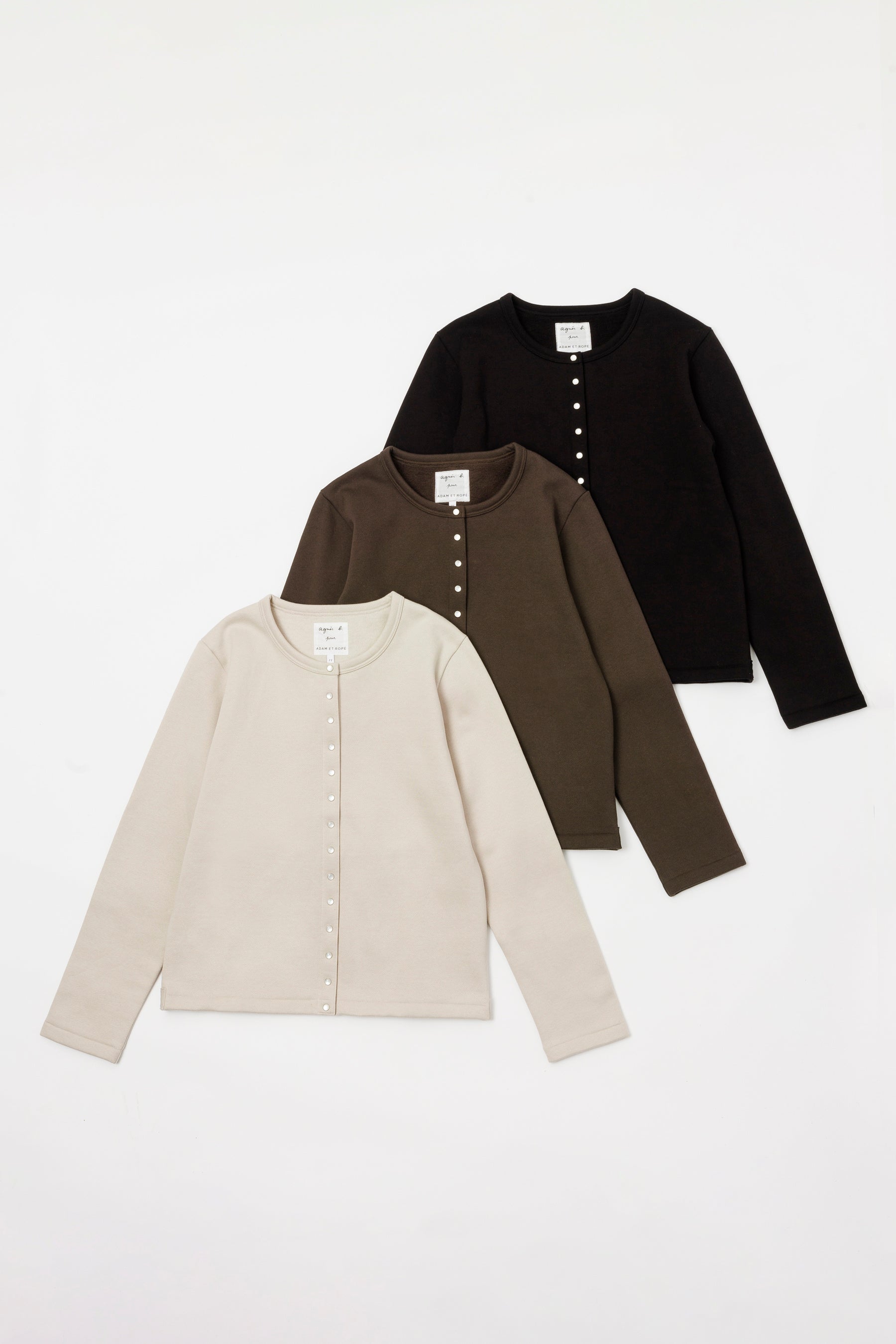 agnes b. と ADAM ET ROPE'の2024AWコラボレーション！前後2WAYで着用