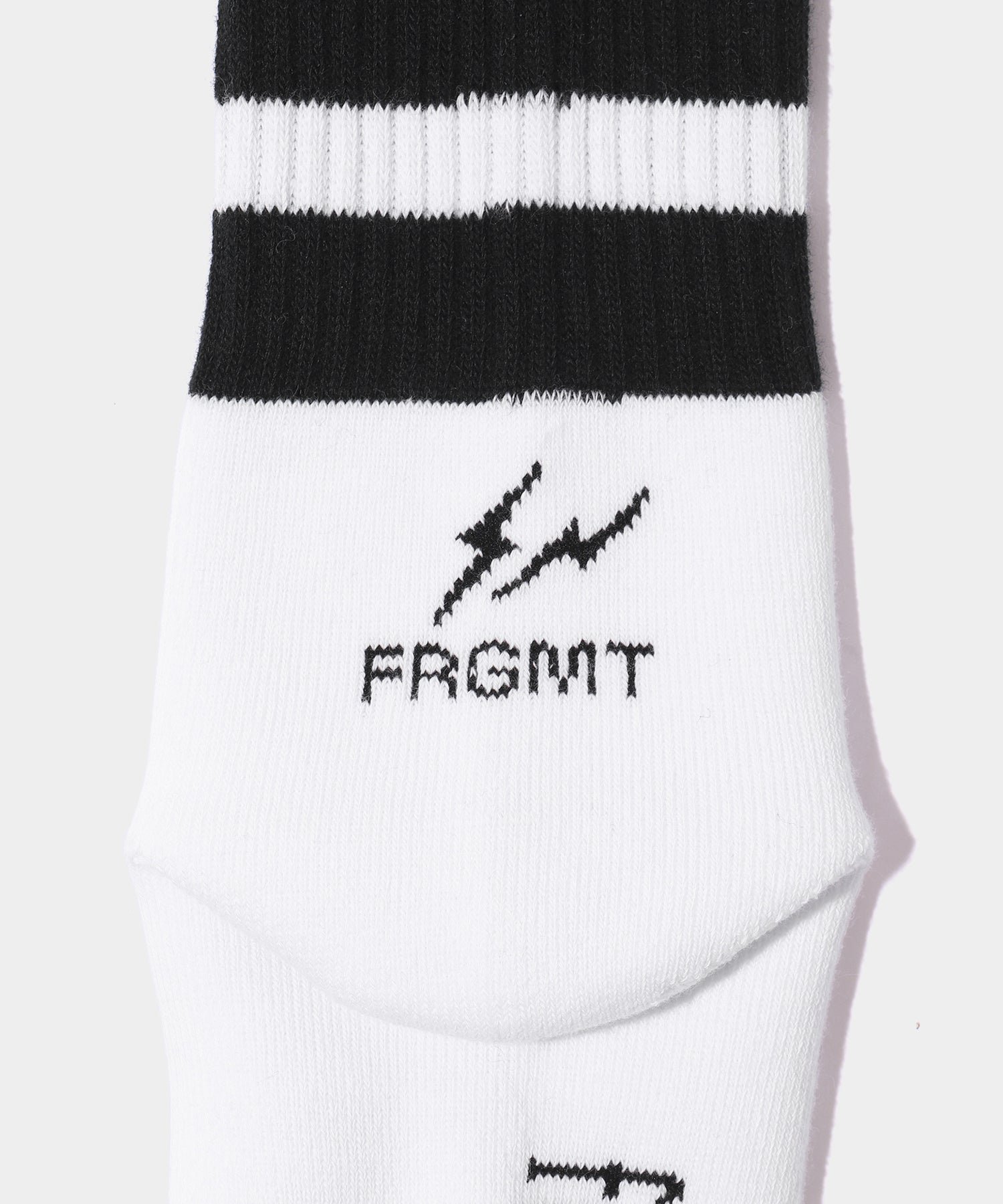 FRGMT FUKUSKE SOCKS」をコンセプトストア「V.A.」にて限定発売 | 株式