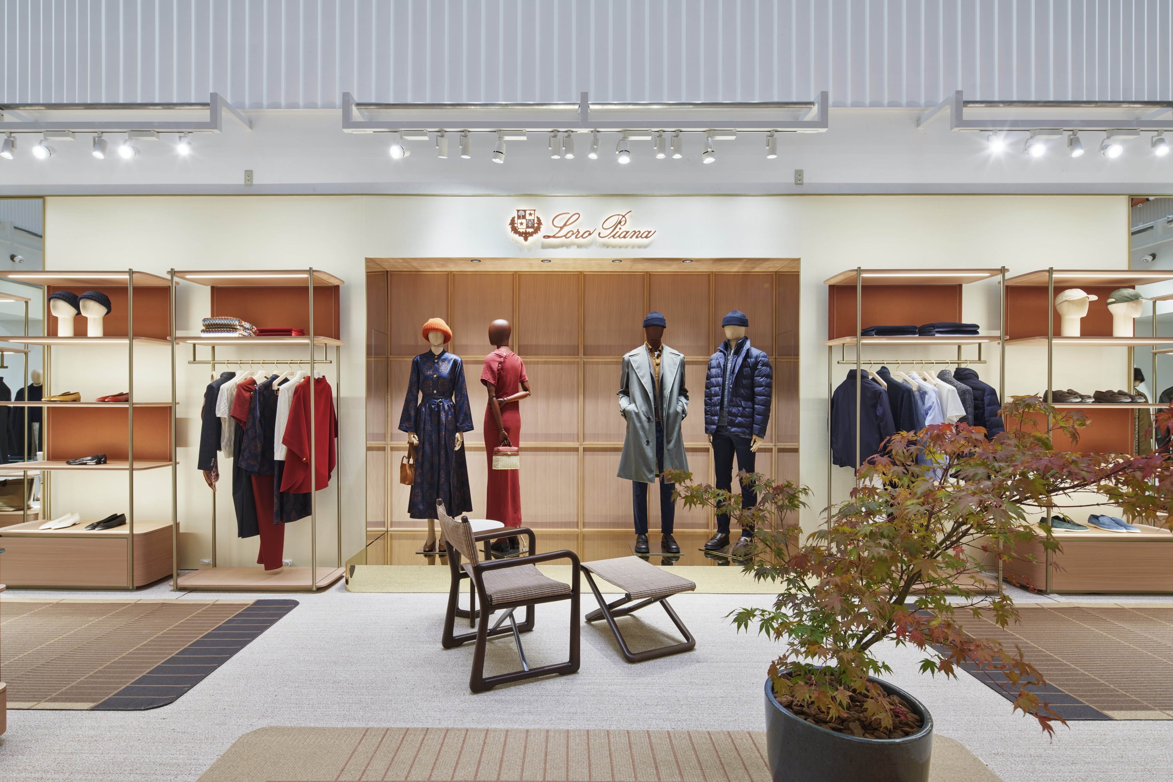 ロロ・ピアーナ〉 ポップアップストアを松屋銀座にオープン | ロロ