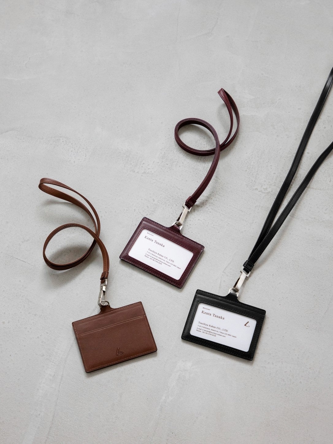 国産ヌメ革を使用したレザー小物シリーズを新発売。新生活に役立つ名刺