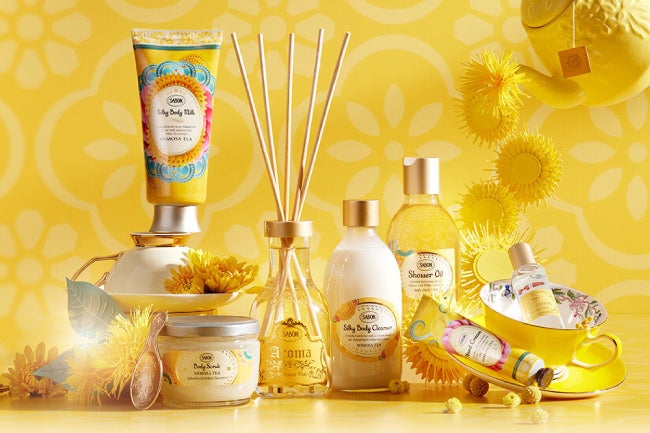 肌と心を喜びで満たす祝福の香り。3種のティーが日常を豊かに彩る限定