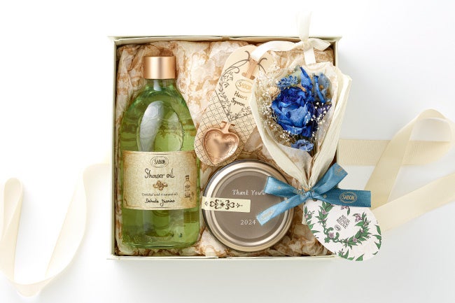 大切な方に、至福の瞬間と心ときめく香りを。母の日を彩る限定ギフトが