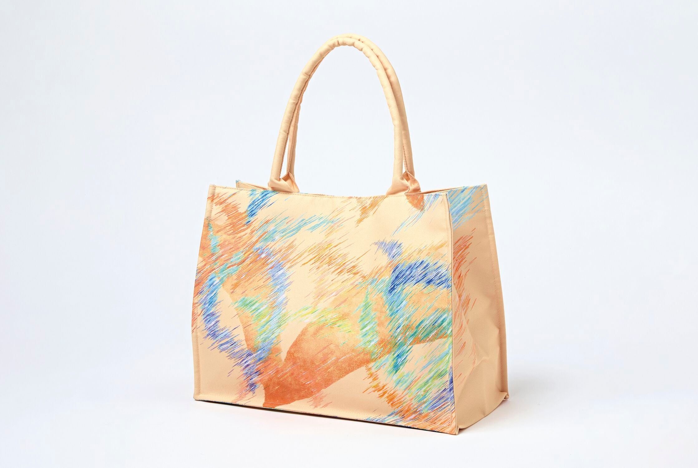 杏さんが表紙の『美しいキモノ』2025年冬号は11月20日（木）発売