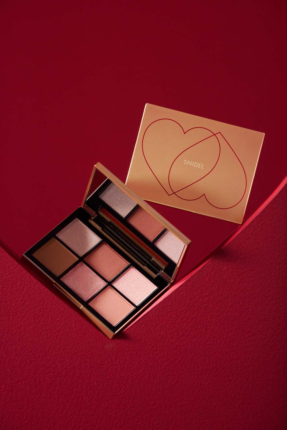 SNIDEL BEAUTY＞ブランド初・ハートをモチーフにしたバレンタイン