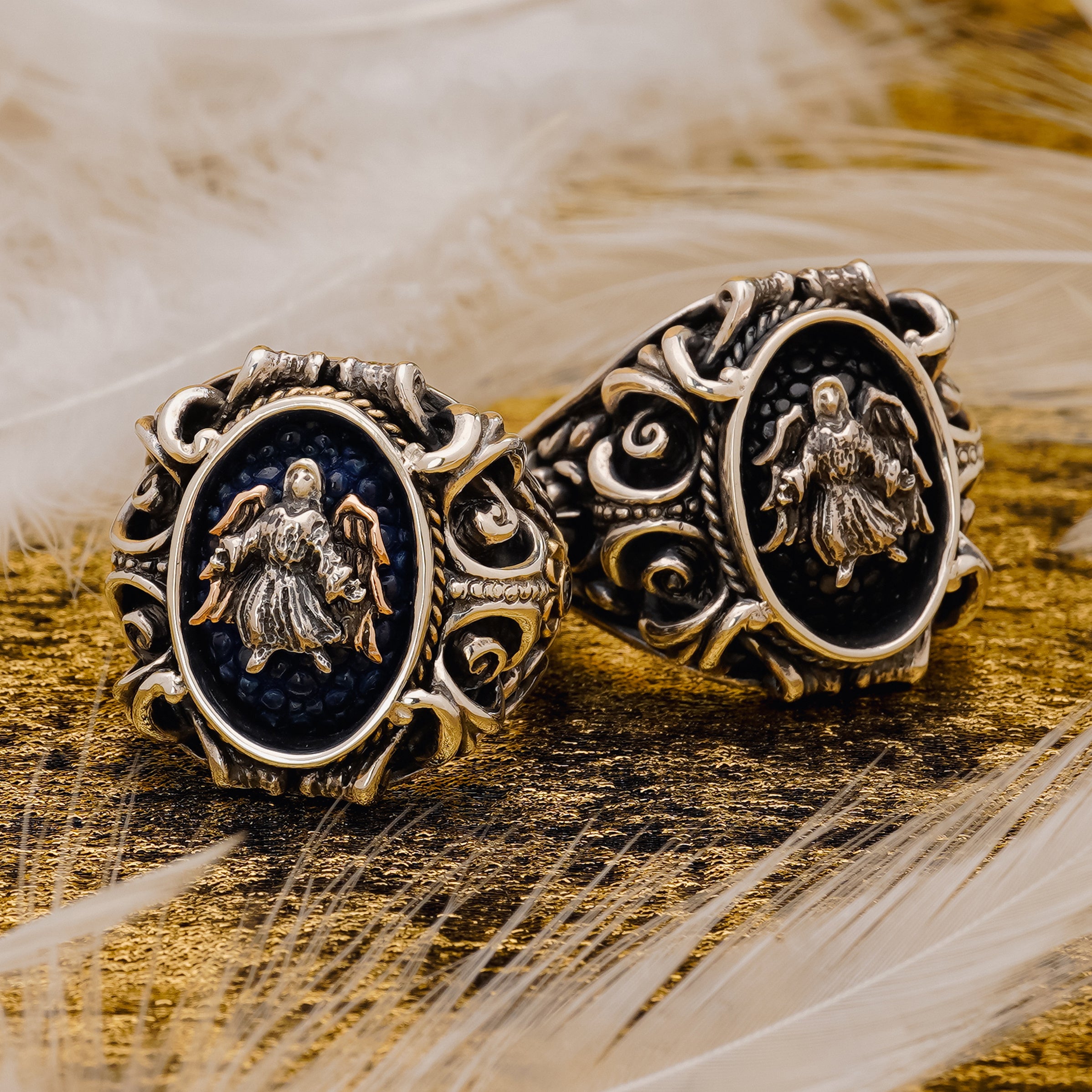 Dennis Pollicino氏への敬意を込め- 2025年12月13日にLEATHERS AND