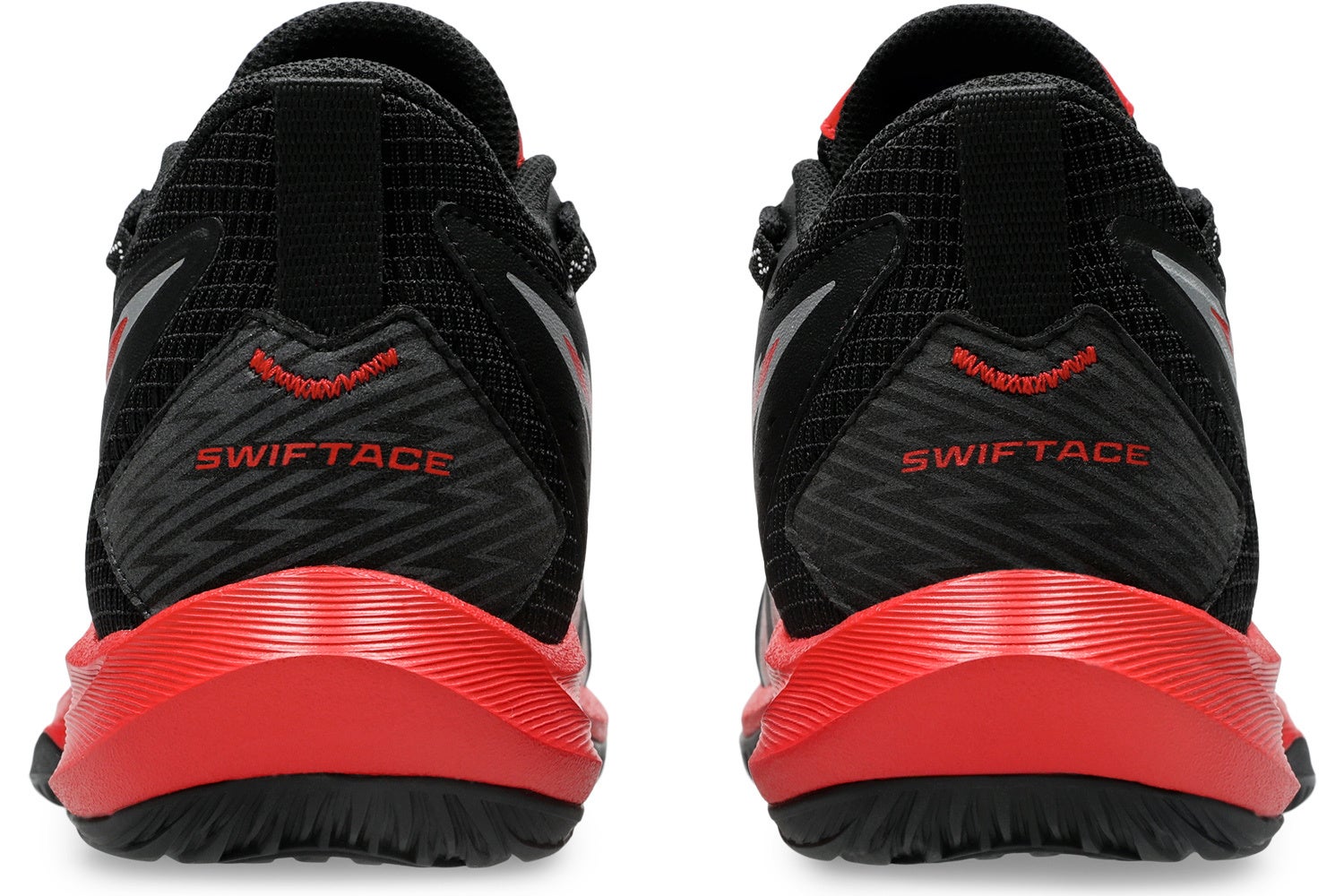 バスケットボールの河村勇輝選手と共同開発したシューズ「SWIFTACE