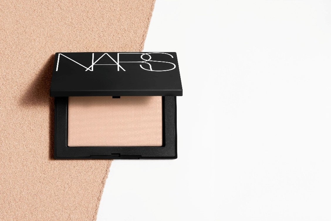 ライトリフレクティングセッティングパウダー プレスト N」の新色を