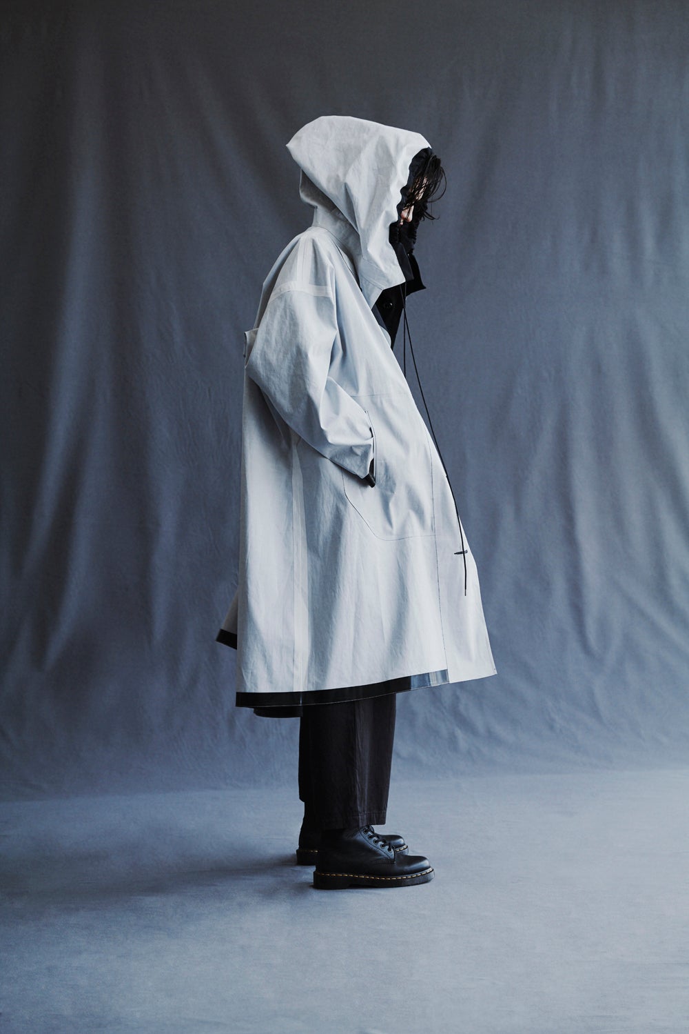 Y'sとMACKINTOSHがつくるコートコレクション | 株式会社ヨウジヤマモト