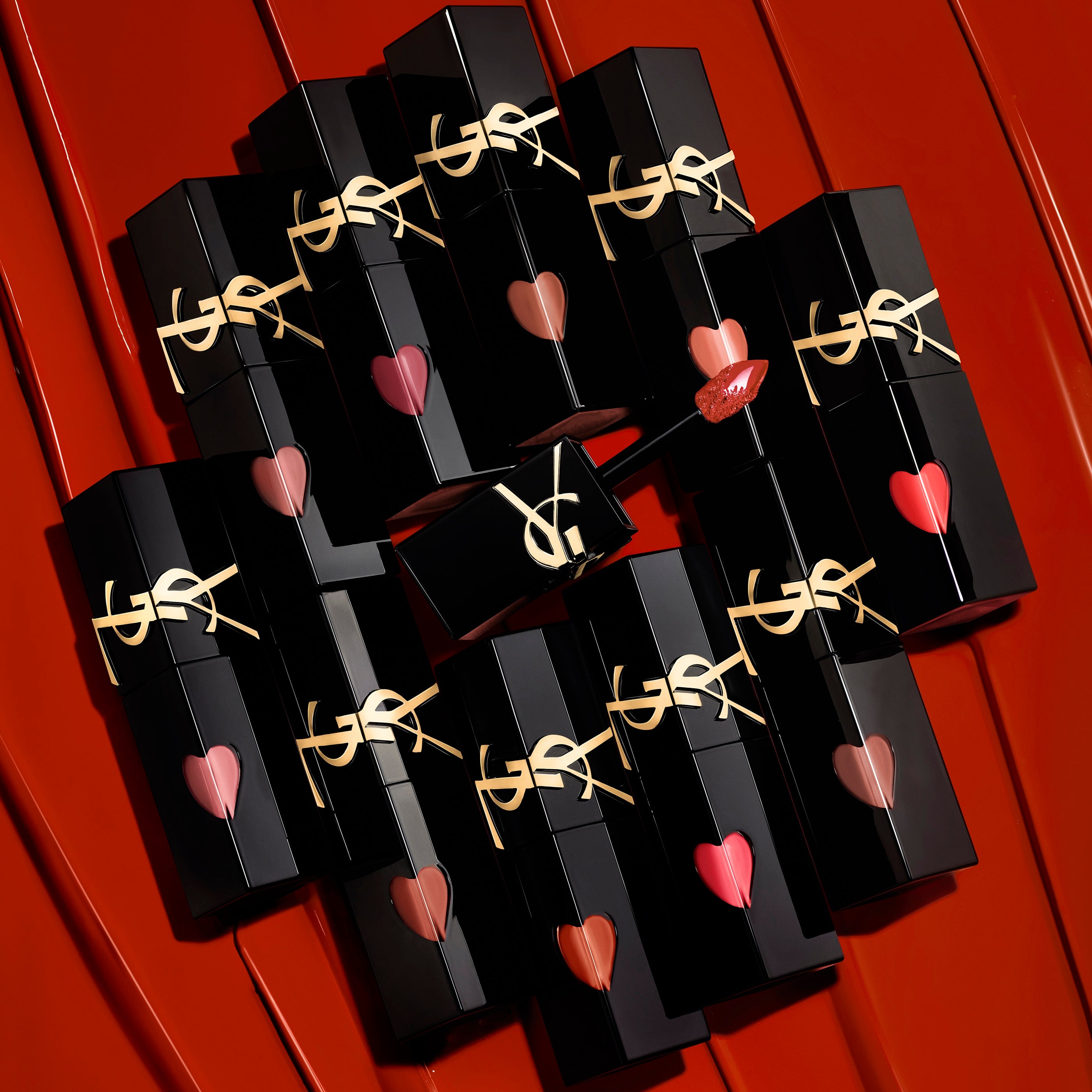 YSL BEAUTY】2025年ハートのお守りリップ「YSL ザ インクス」ツヤと