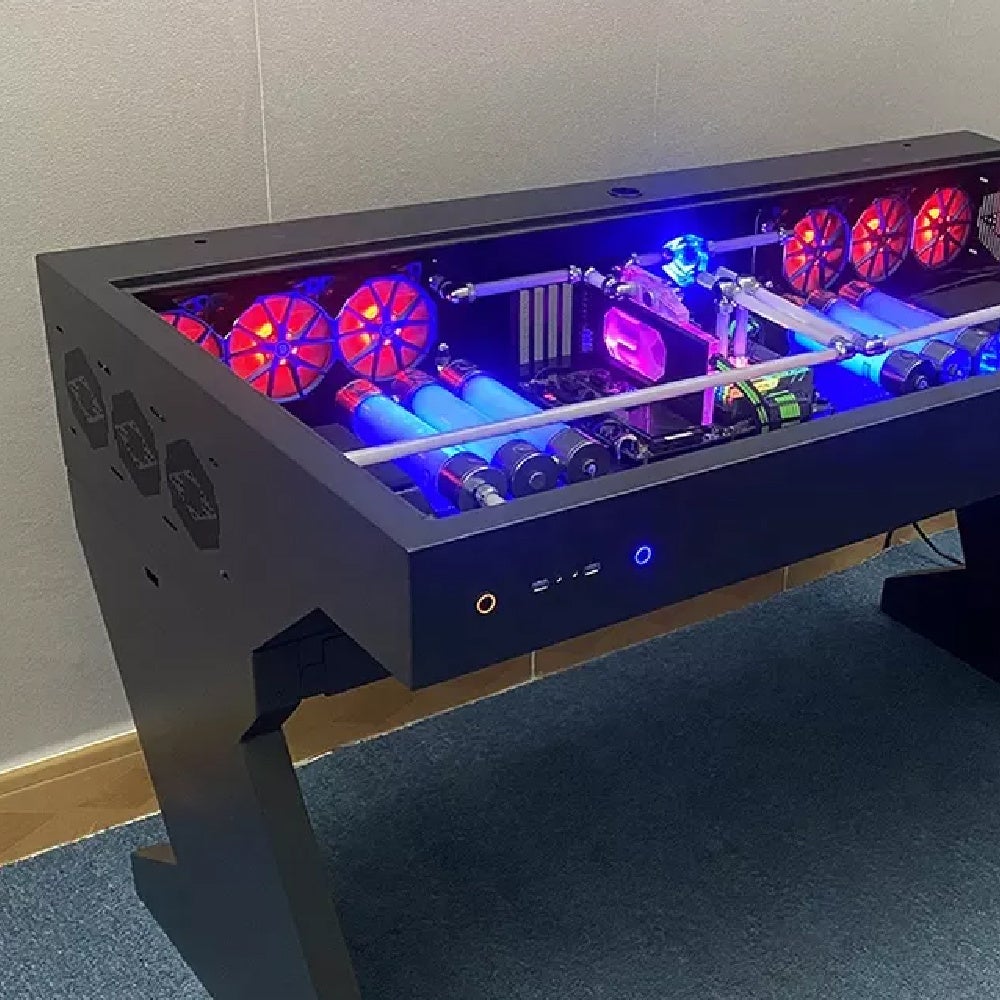 新色ホワイトが登場！】透明な強化ガラスの中にゲームPC環境を収納