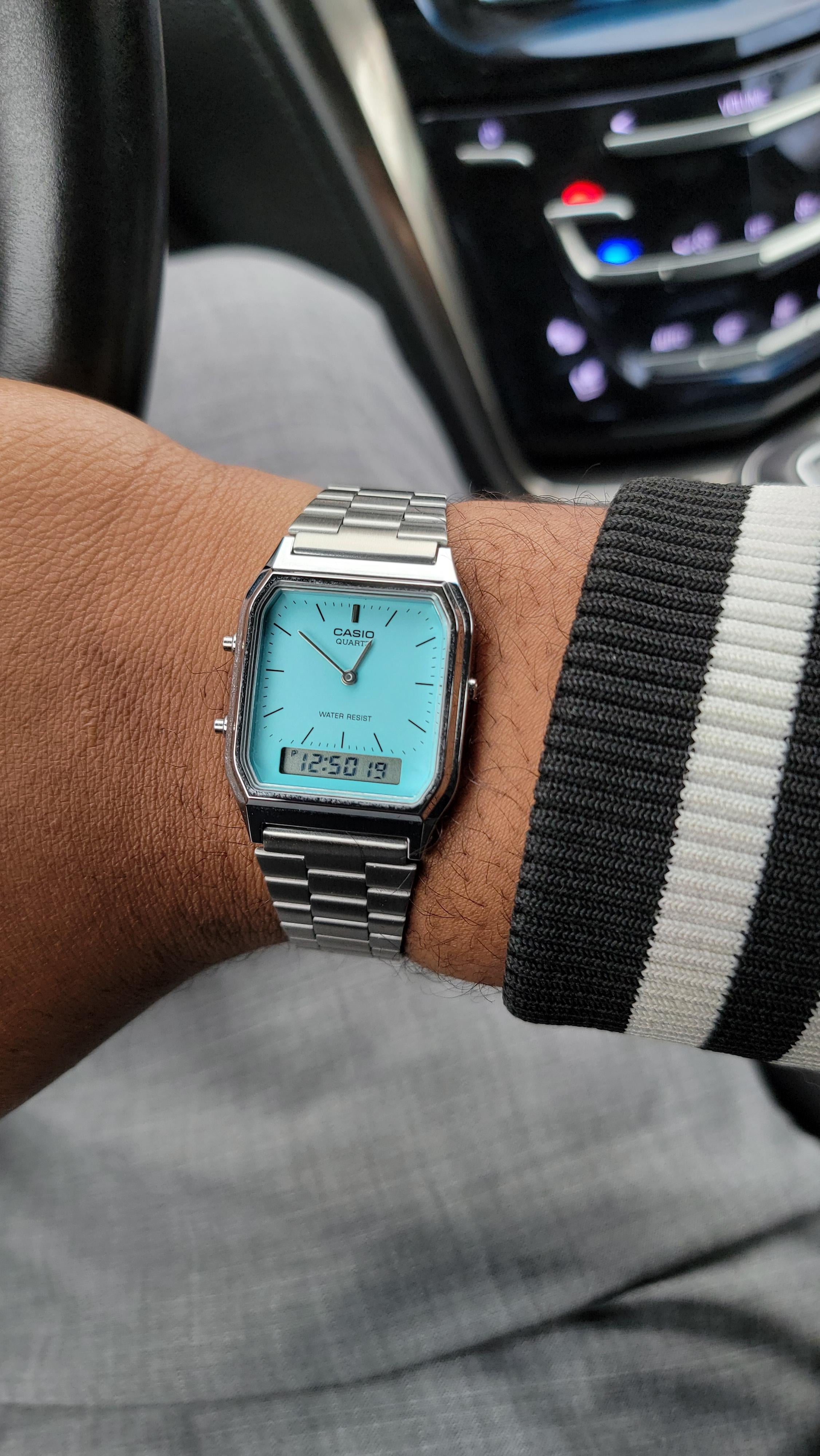 Casio] あのティファニーブルー、マジで映えるよね！ : r/Watches