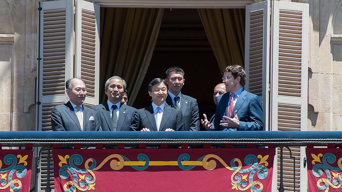 新天皇と雅子さま｢お忍びデートと日本の未来｣ 番記者が明かす