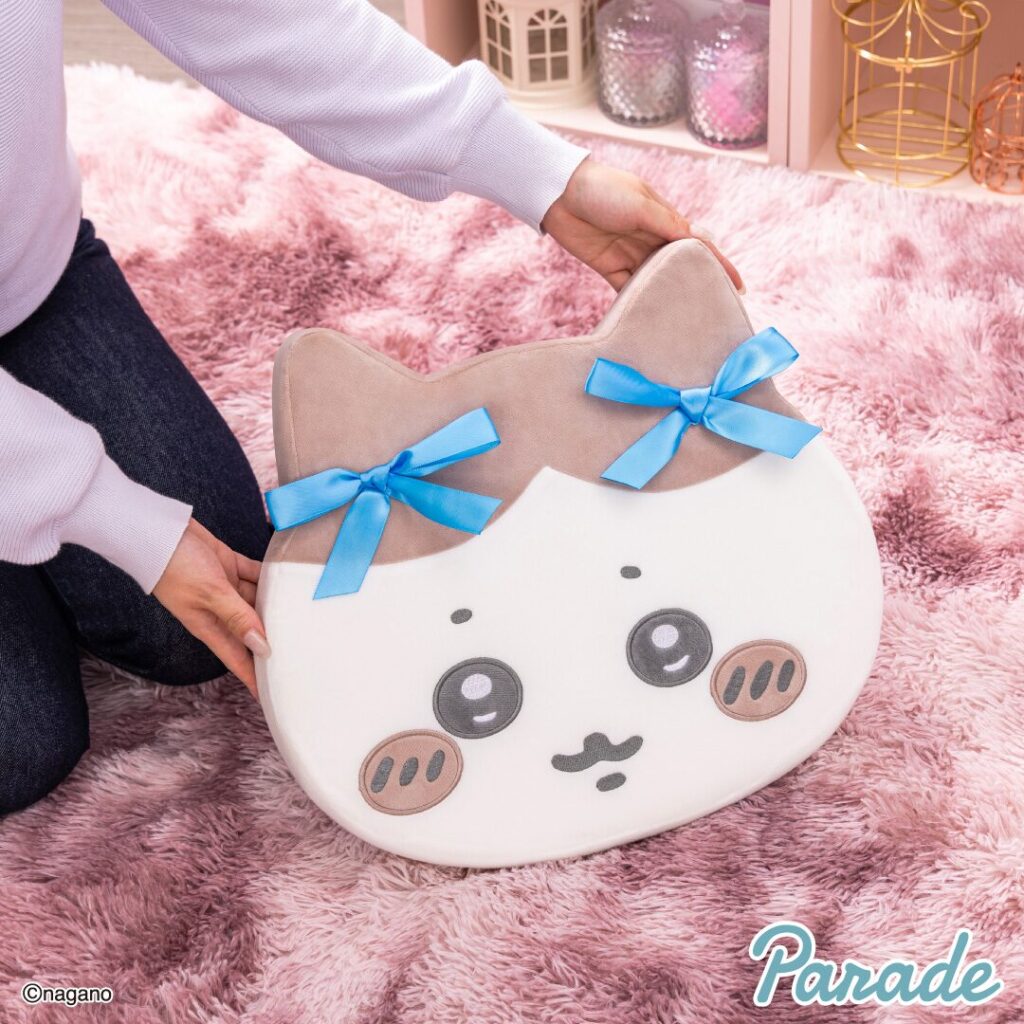 ちいかわ】リボン姿がたまらない♡「低反発クッション」が7月18日に