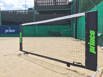 驚愕！ 一瞬にしてキッズ・ジュニア用の練習ネットが出現。 1