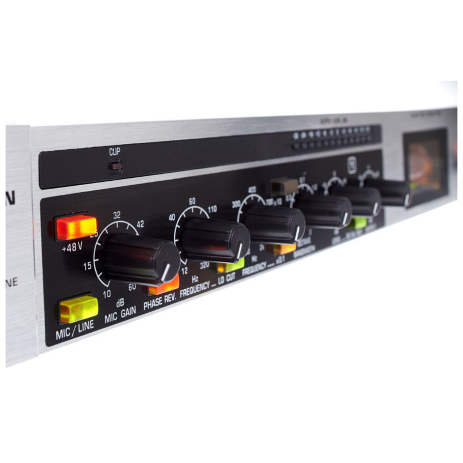 Behringer MIC2200 Ultragain Pro | getinthemix.com