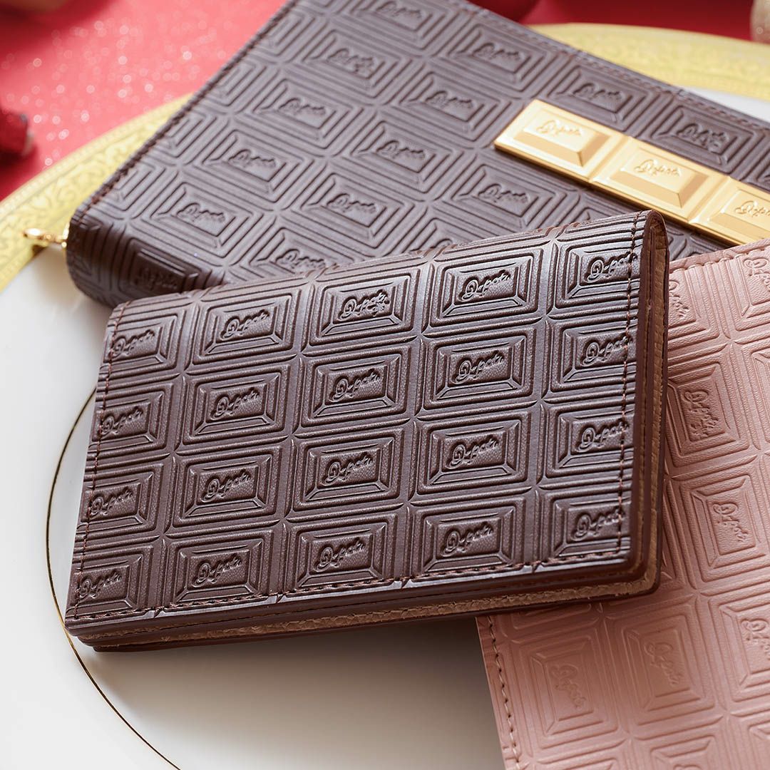 ビターチョコレートバー カードケース（名刺入れ） | Q-pot. ONLINE SHOP