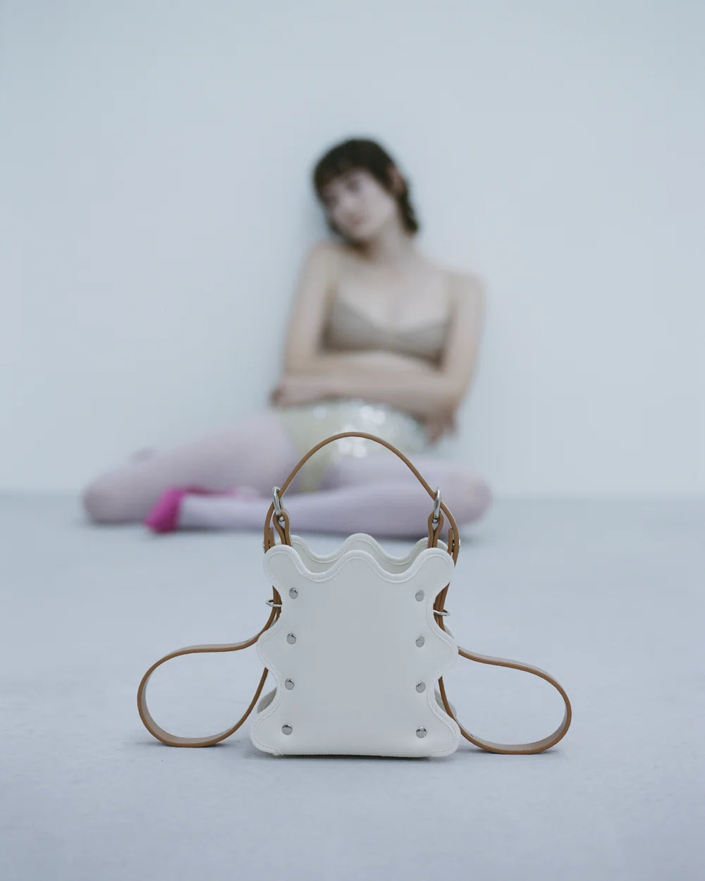 nori enomoto の象徴的なバッグ「mardi matin」がひと回り小さくなって