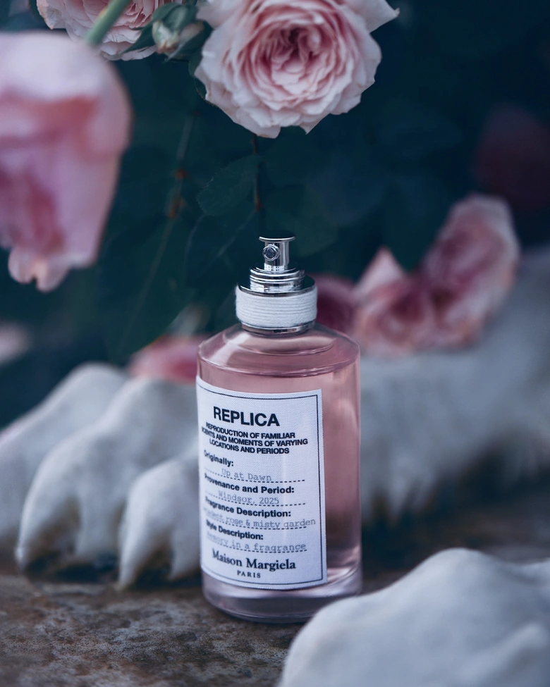 Maison Margiela Fragrances、新作「アップ アット ドーン」2/5（木