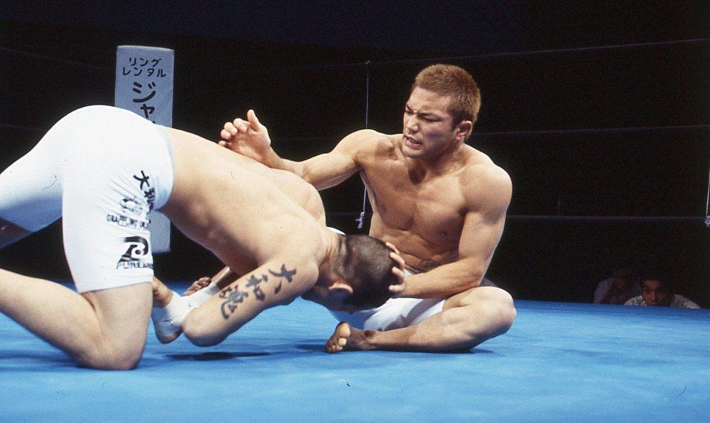 2001年6月の格闘技】山本“KID”徳郁が1回戦で足首負傷も決勝進出、柔道