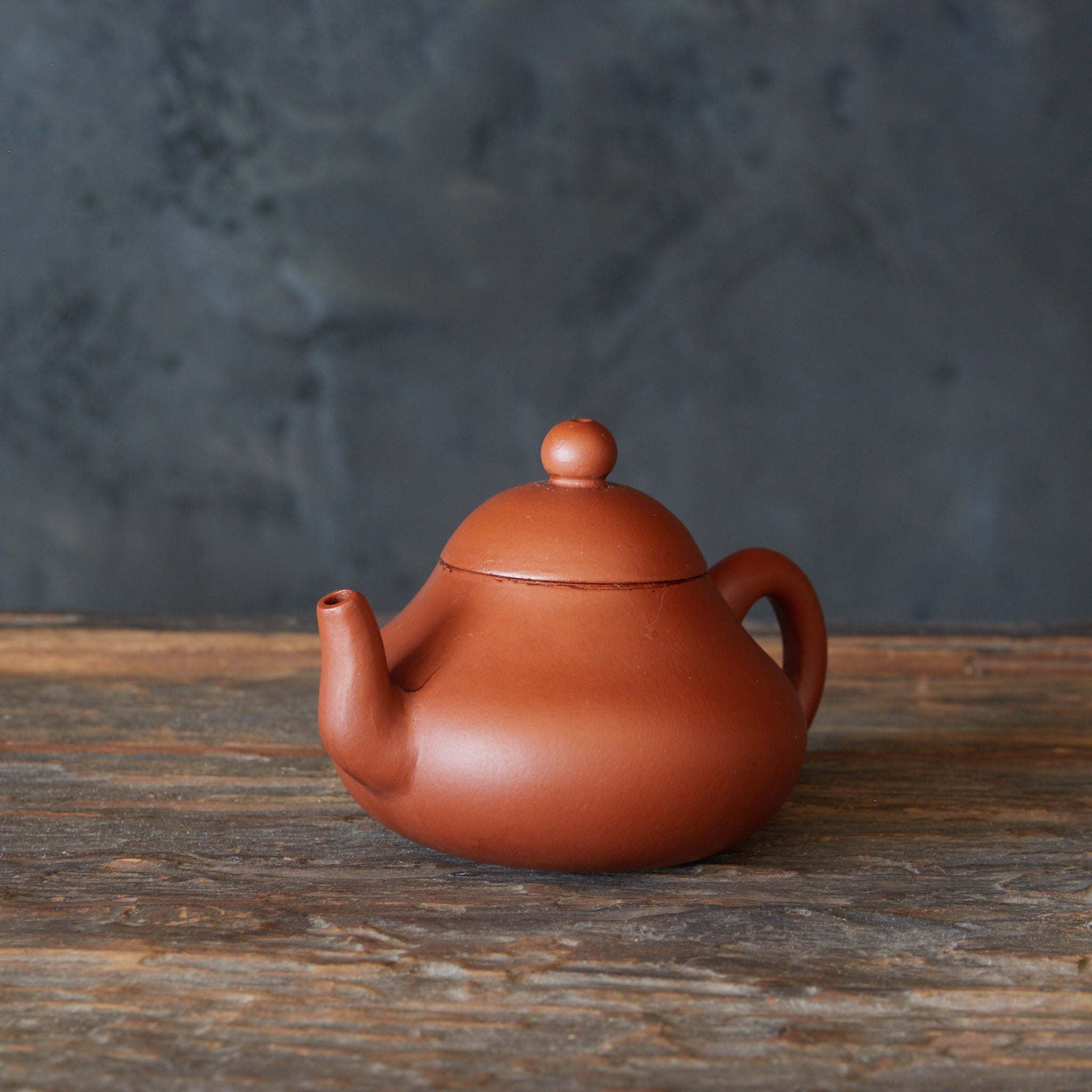 清代-民国期 荊渓南孟臣製 朱泥梨型壺（急須）（1616–1949CE） | 入