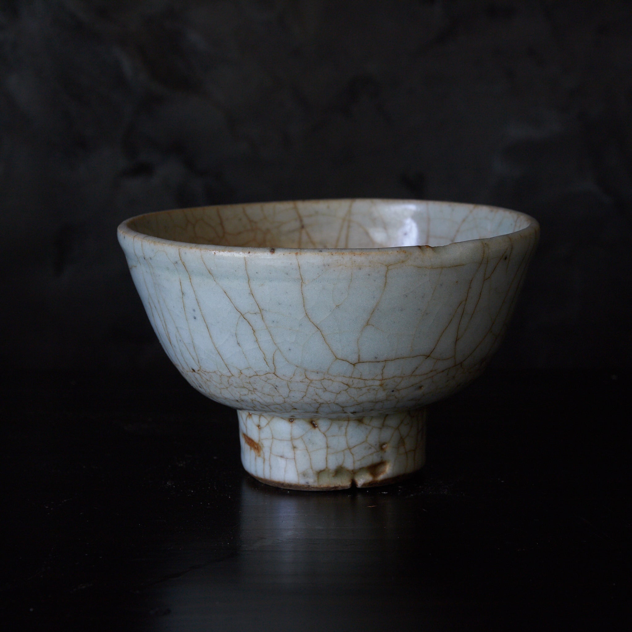 元代–明代 青磁開片高足茶碗 木箱付（1206–1644CE） | 入蘆花