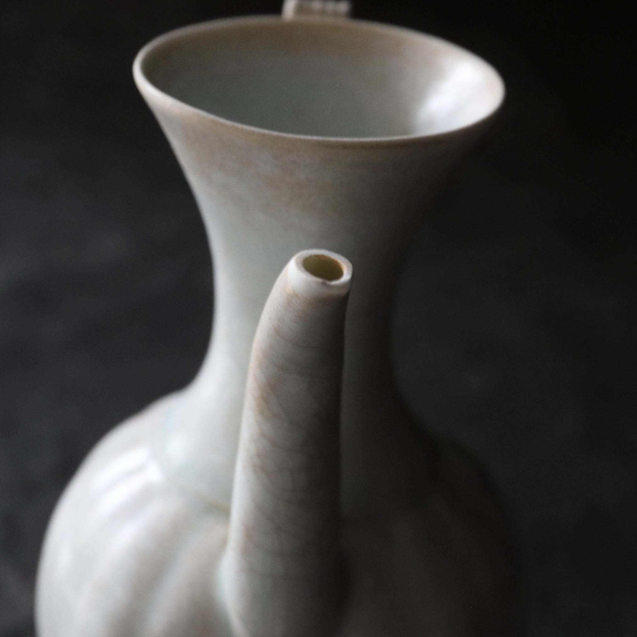 宋代 青白磁 瓜形水注（960–1279 CE） | 入蘆花（ロカニイル）