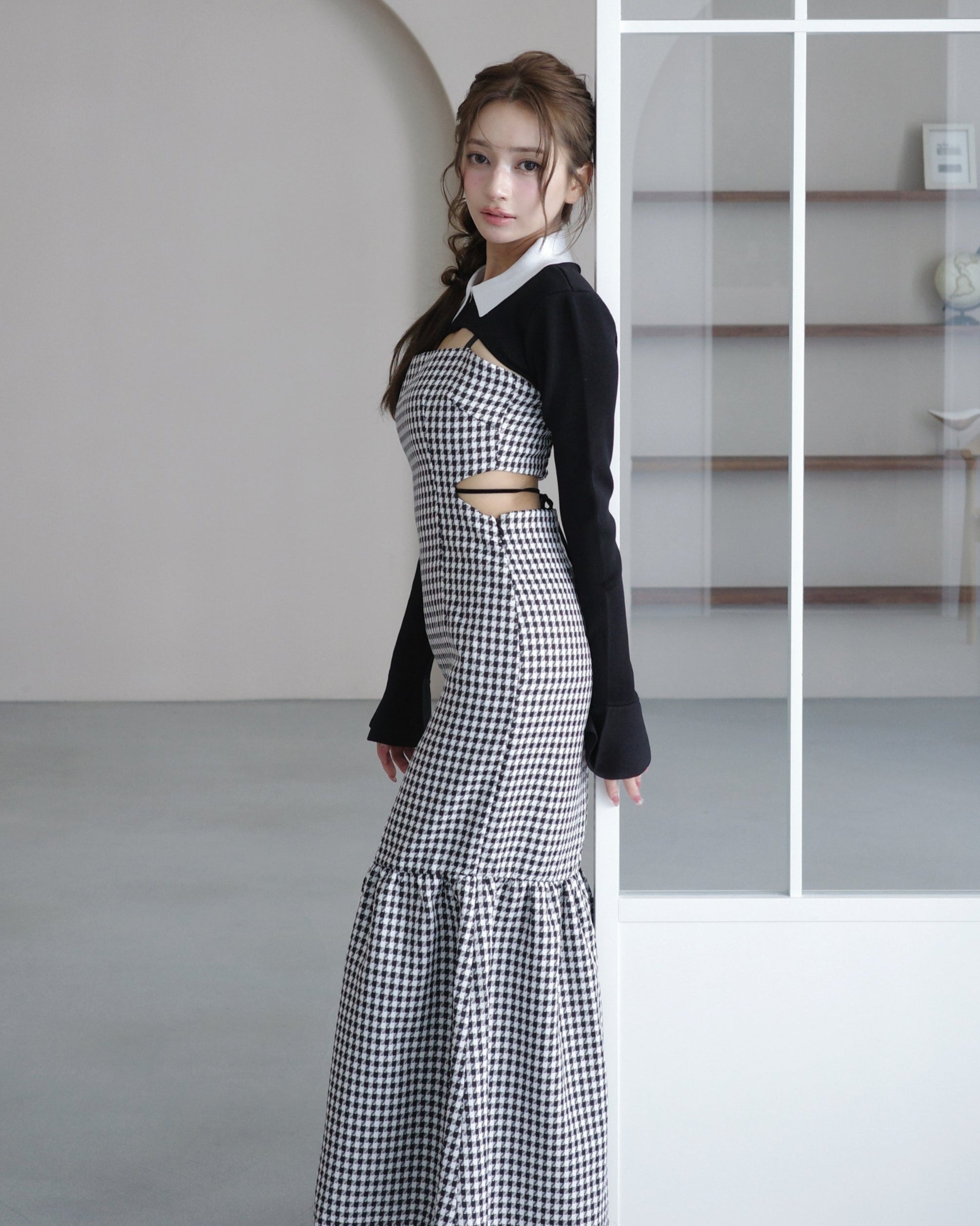 Back open houndstooth ensemble – Randy