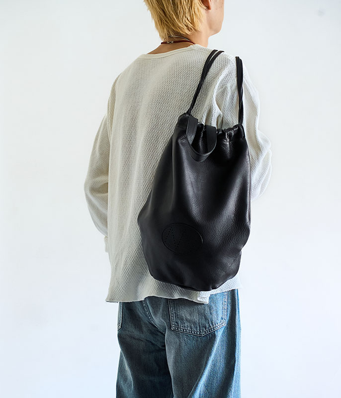 NICENESS ROGER [BLACK] - Fresh Service NECESSARY or UNNECESSARY