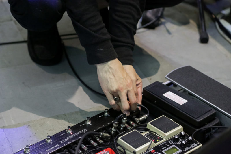 失敗する前に】One Control Chamaeleo Tail Loop MKIIをライブで使った