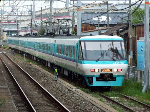 JR西】381系D655編成が構内試運転 | 鉄道ホビダス