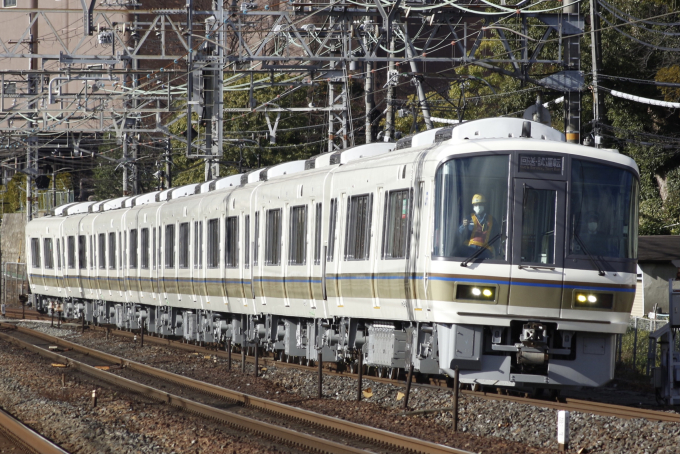 JR西日本 クモハ221-48 (221系) 車両ガイド | レイルラボ(RailLab)