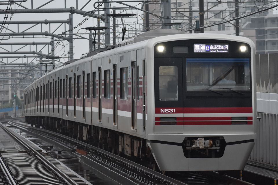 減りゆく“ピンクと白のツートン”大集合！ □FK-8683◇京成