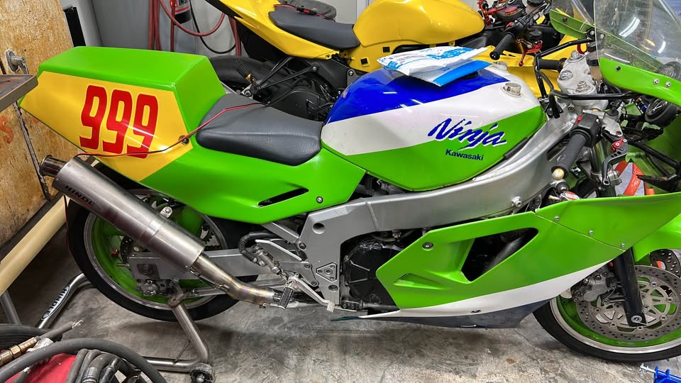 1989 Kawasaki ZX-7 Ninja, Eh?!?! - Rare SportBikesForSale