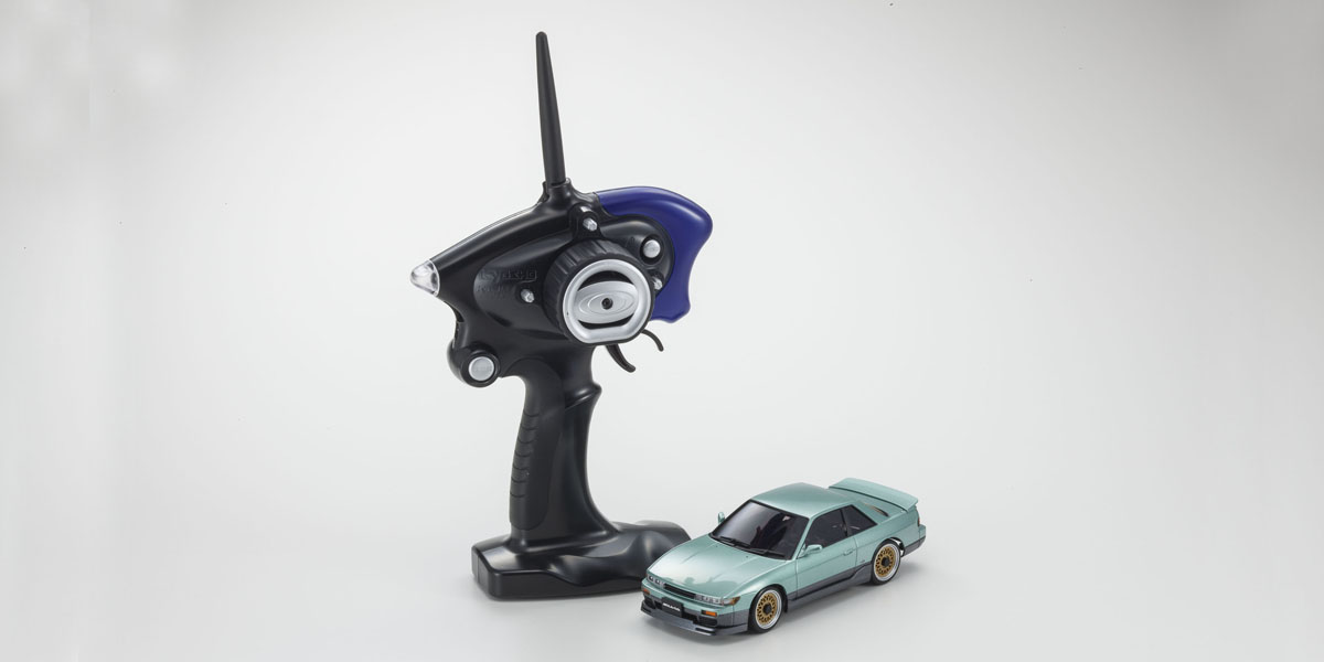 ドリフトRCカー ミニッツAWD。ラジコンカー ドリフト を始めるなら