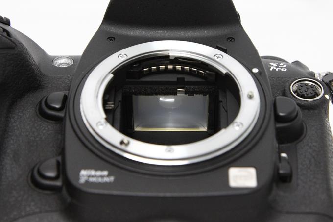 FinePix S5 Pro ボディ シャッター回数16800回以下 【K713】 | 富士