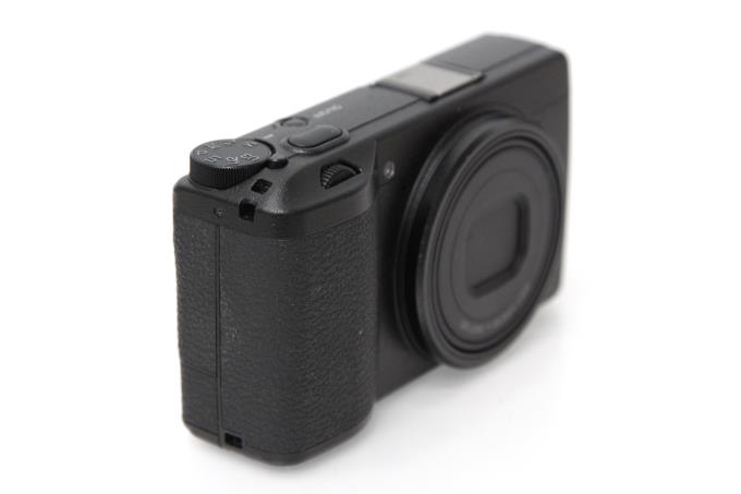 RICOH GR III カメラケース GC-9 付き M872-2E3 | リコー | コンパクト
