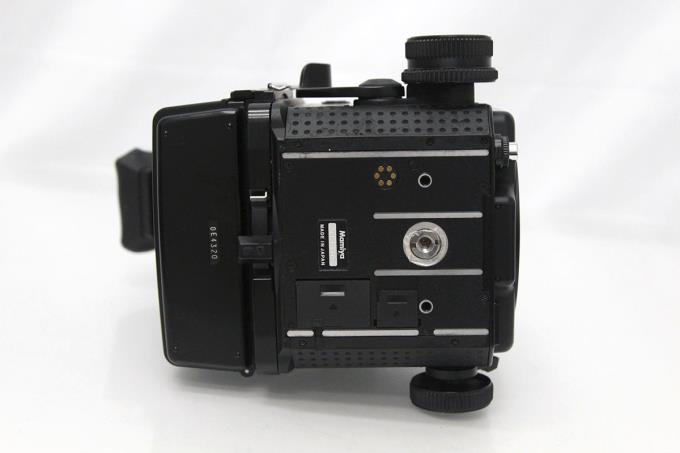 RZ67 Pro II ボディ+AEプリズムファインダー+フィルムバック γA1280