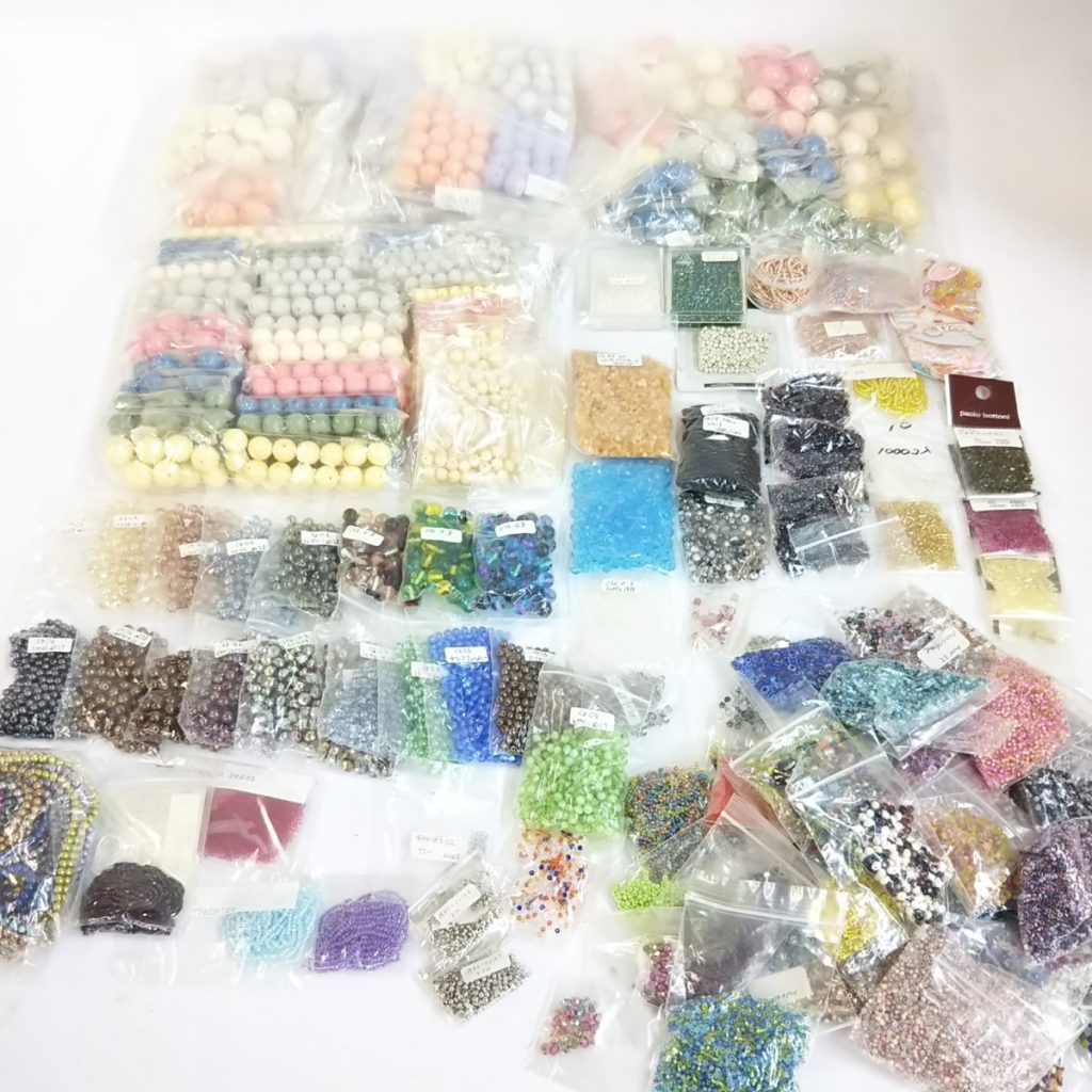 大量 未使用 ビーズいろいろまとめて 約3,500g以上 ハンドメイド