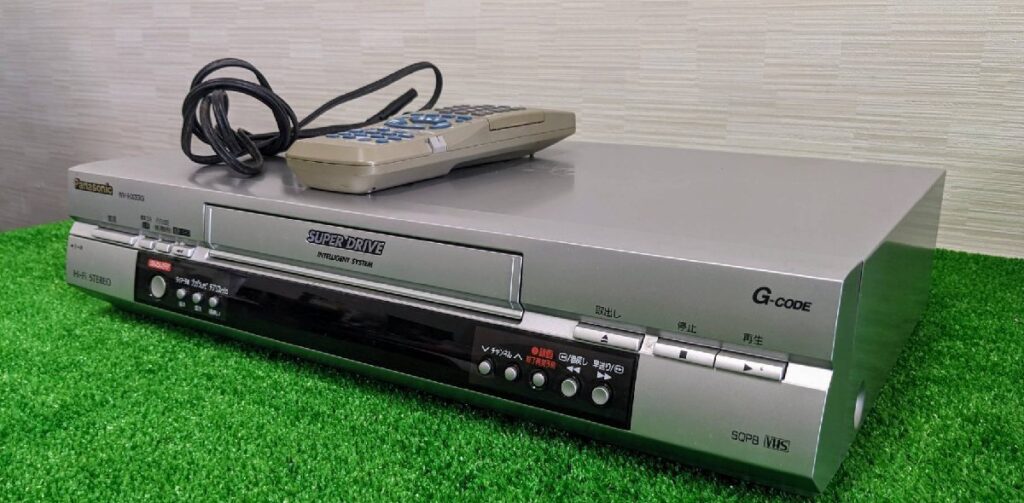 パナソニック NV-HX33G VHSビデオデッキ 02年製 リモコン付 Panasonic