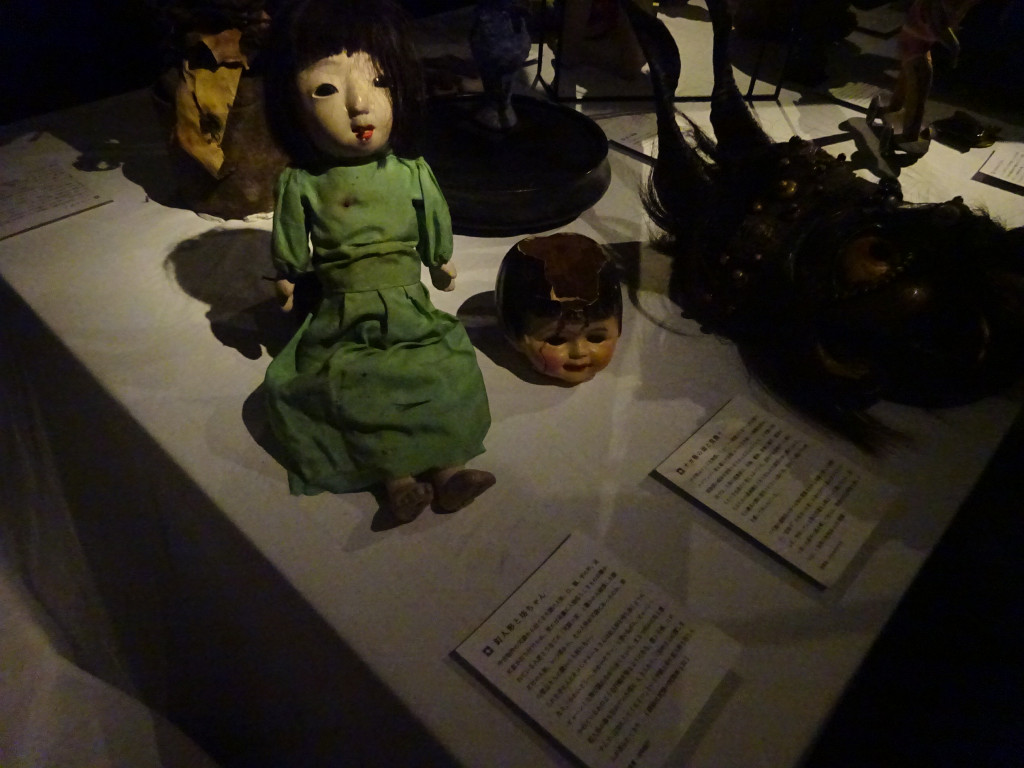 祝祭の呪物展2」の推し呪物たち（辛酸なめ子） – 連載JP